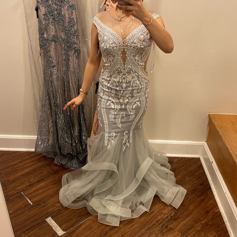 Elegant night dress